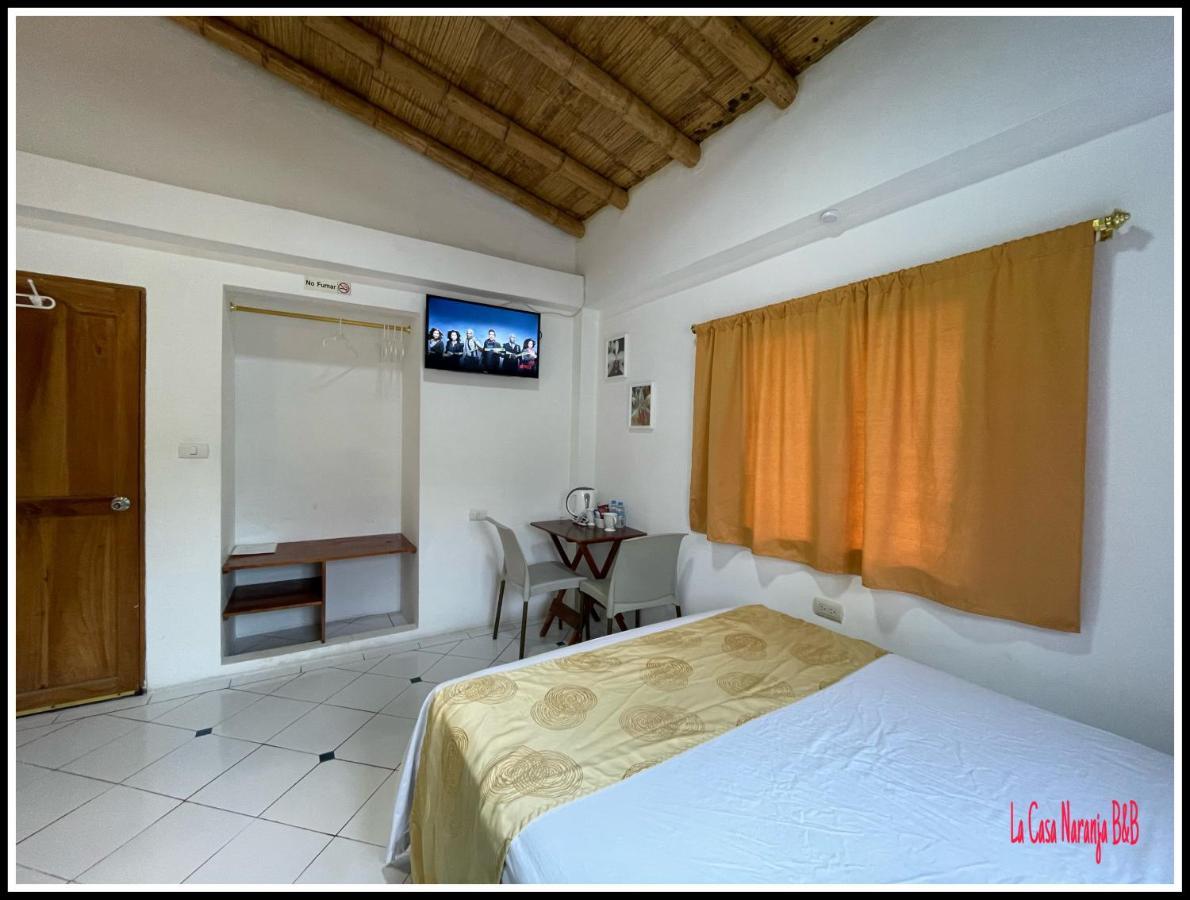 La Casa Naranja Bed And Breakfast Olon Ngoại thất bức ảnh