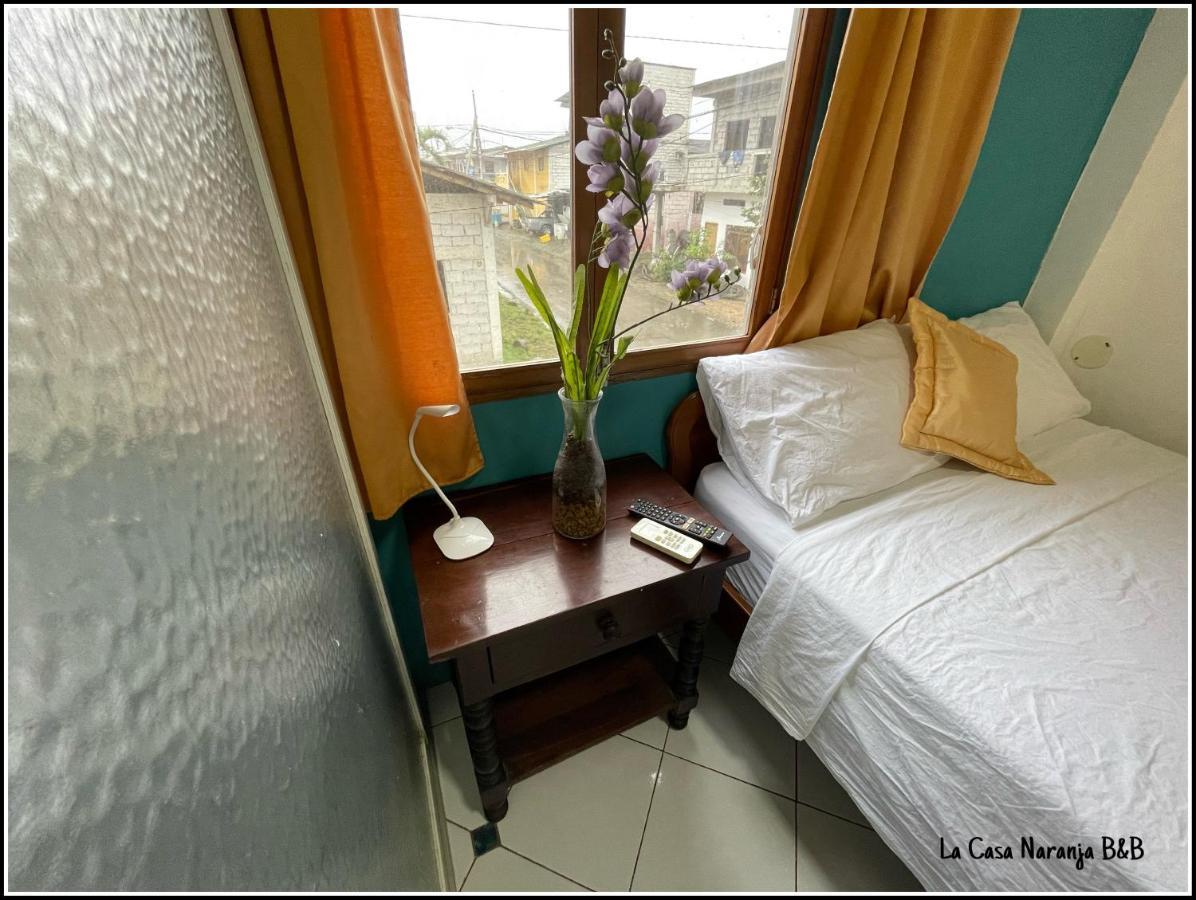 La Casa Naranja Bed And Breakfast Olon Ngoại thất bức ảnh