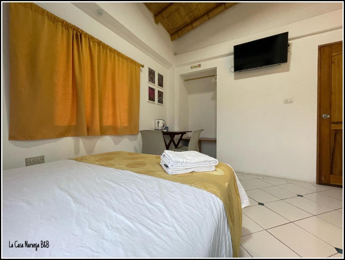 La Casa Naranja Bed And Breakfast Olon Ngoại thất bức ảnh