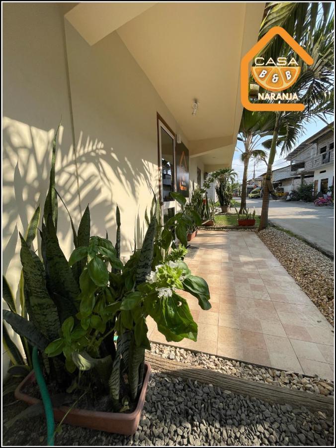 La Casa Naranja Bed And Breakfast Olon Ngoại thất bức ảnh