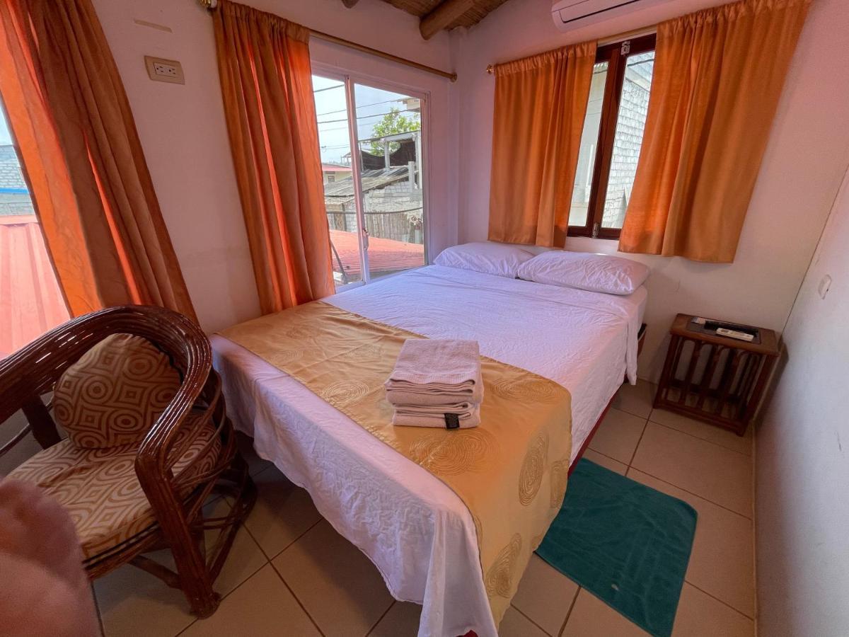 La Casa Naranja Bed And Breakfast Olon Ngoại thất bức ảnh